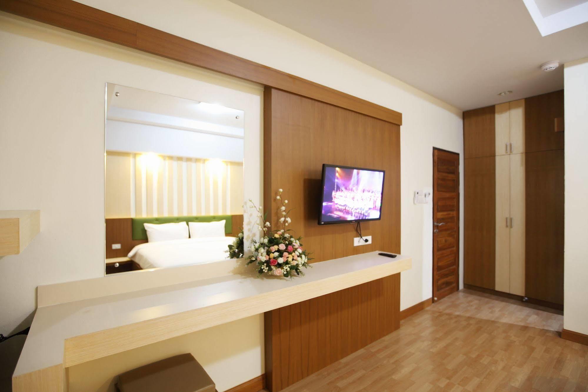 Pongjun Resort Hat Yai Bagian luar foto