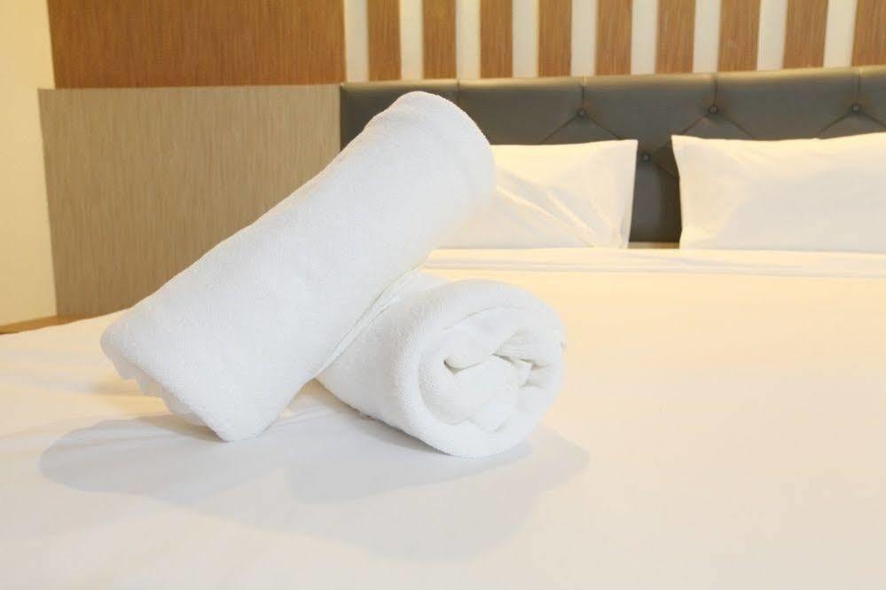 Pongjun Resort Hat Yai Bagian luar foto